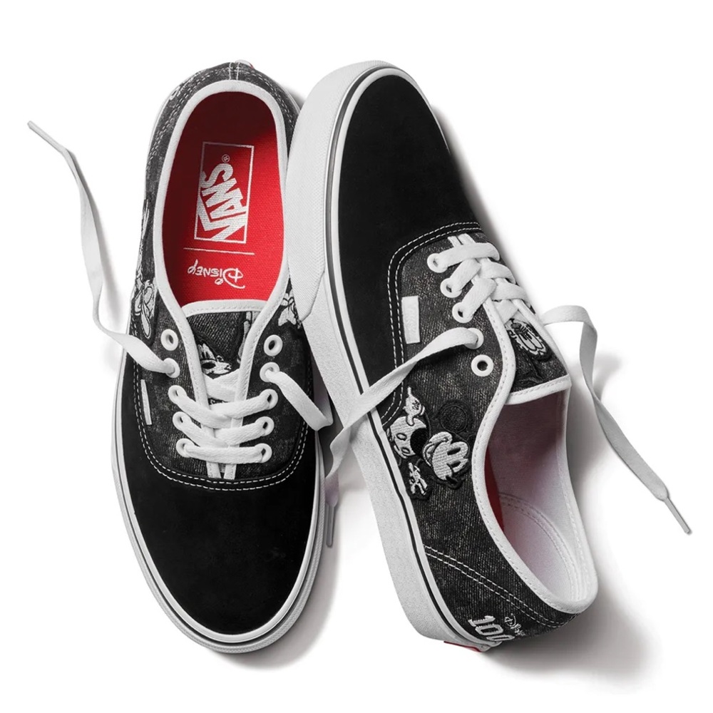 Vans Disney x Authentic OG Family Mickey Mouse Mens 8/Womens 9.5 - New w/o Box